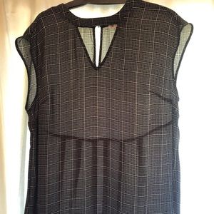 Black and white plaid top with key hole